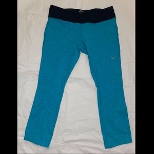 Nike Running Patterned Capri Teal Leggings - Large